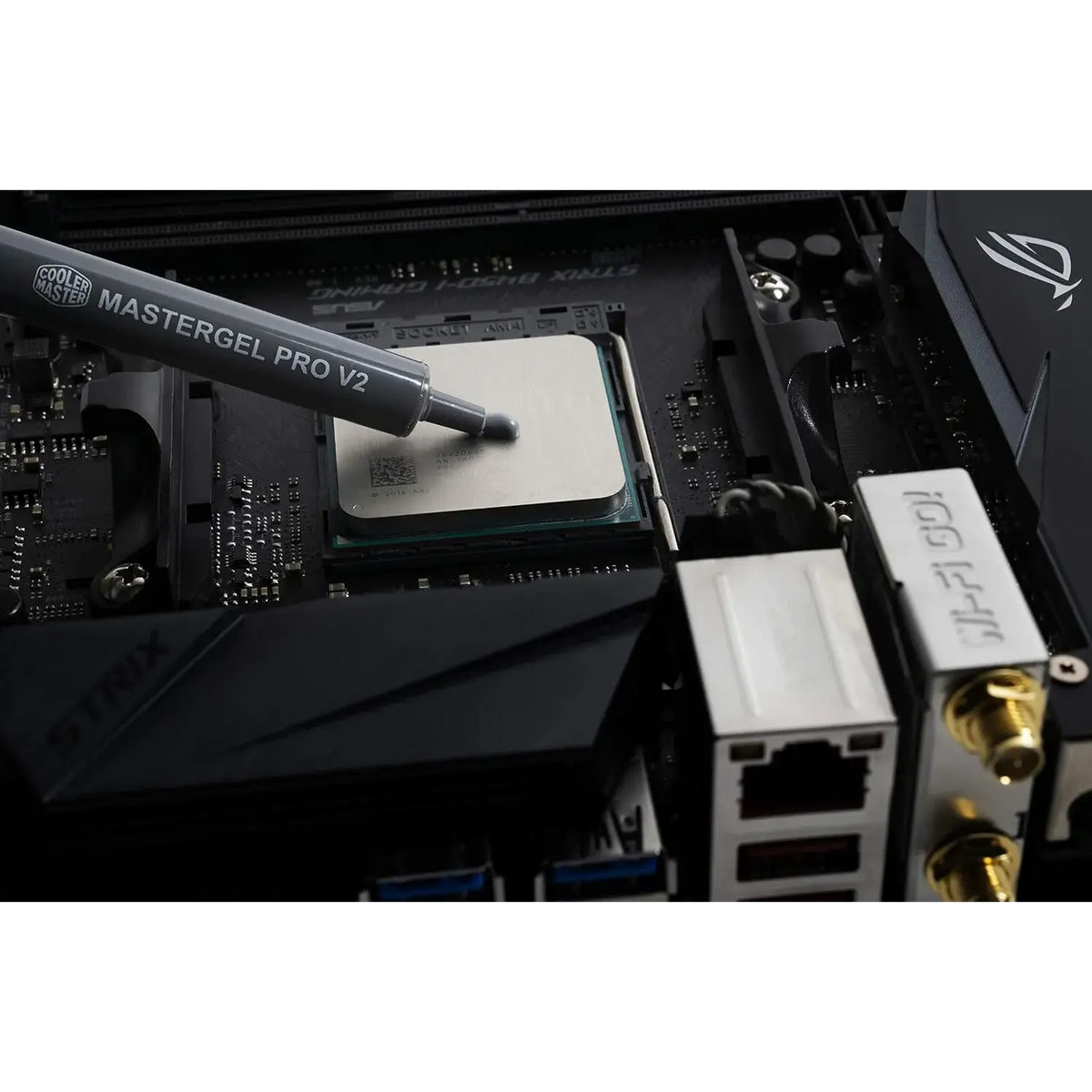 Cooler Master MasterGel Pro V2 Thermal Paste 1.5ml (4g) – 9W/m·K - متجر TT Tab للتقنيات الحديثة