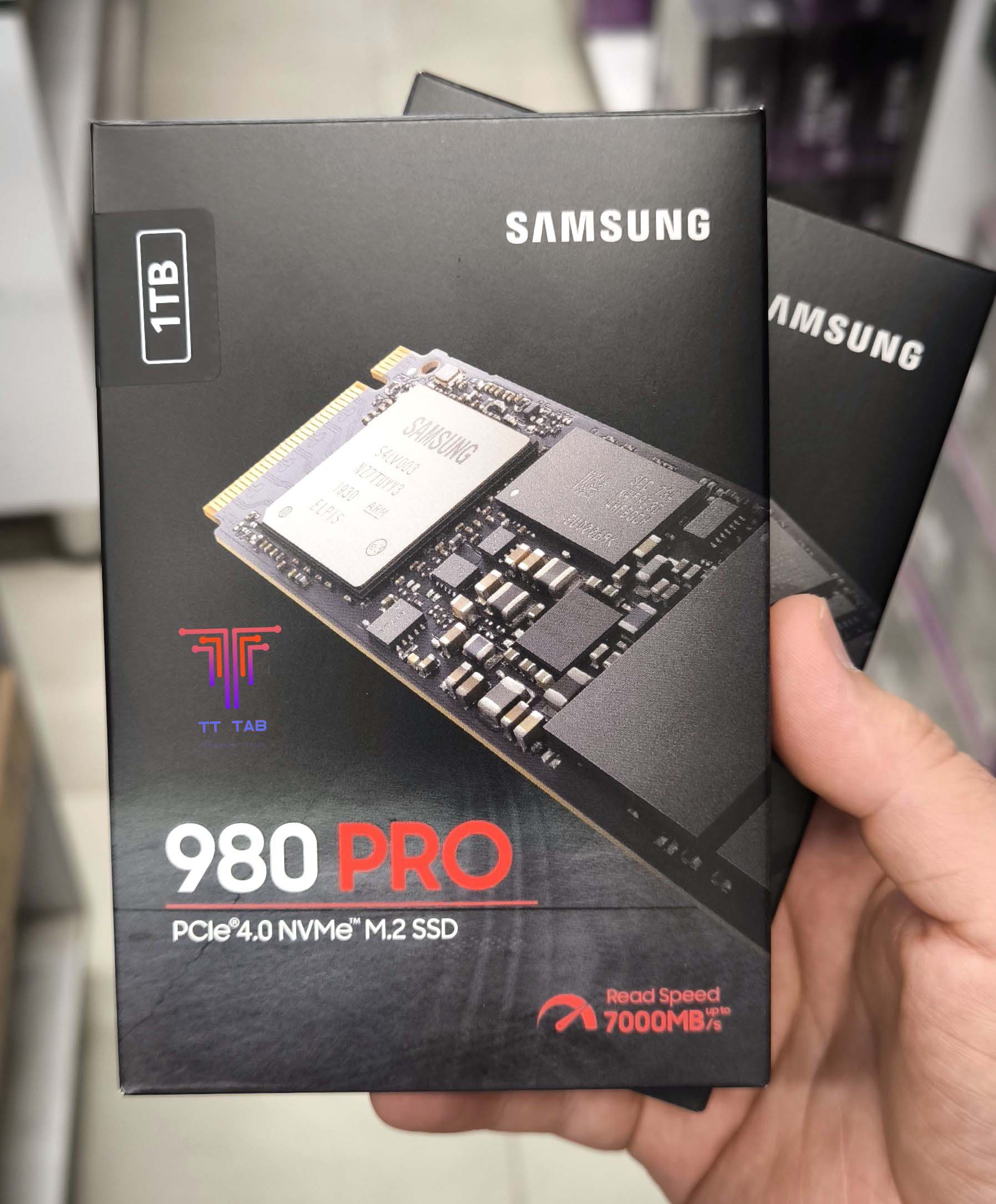 Samsung 980 Pro SSD NVMe Gen4 with DRAM