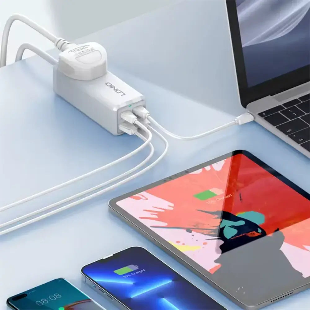 LDNIO SC1418 65W Desktop Power Strip with 1 Universal AC Outlet and USB-C & USB-A Charging - متجر TT Tab للتقنيات الحديثة
