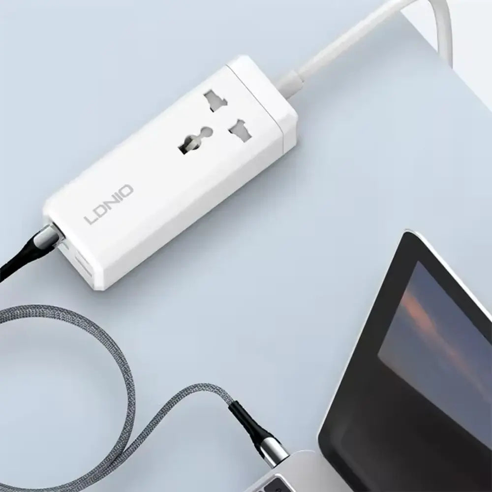LDNIO SC1418 65W Desktop Power Strip with 1 Universal AC Outlet and USB-C & USB-A Charging - متجر TT Tab للتقنيات الحديثة