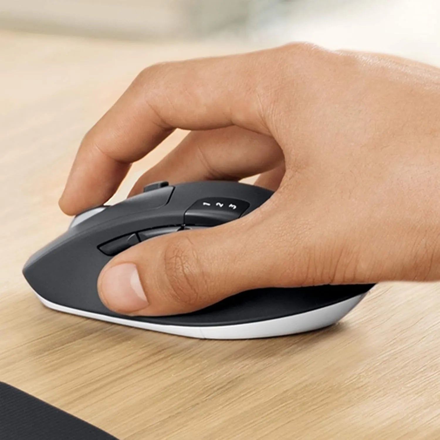 Logitech MK850 Performance Wireless Keyboard & Mouse Combo with Multi-Device Pairing - متجر TT Tab للتقنيات الحديثة
