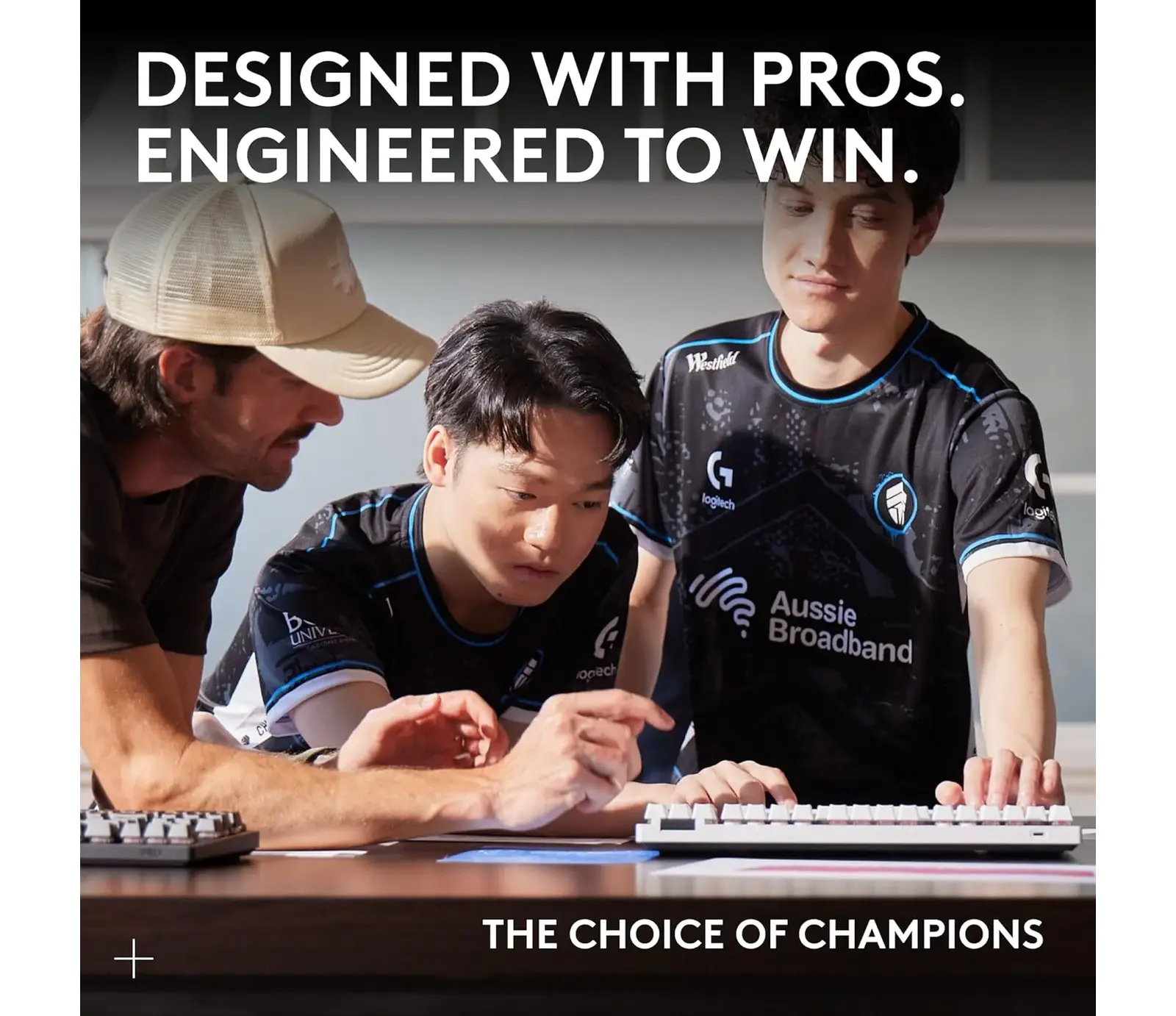 Logitech PRO X SUPERLIGHT 2 DEX Wireless Gaming Mouse - متجر TT Tab للتقنيات الحديثة