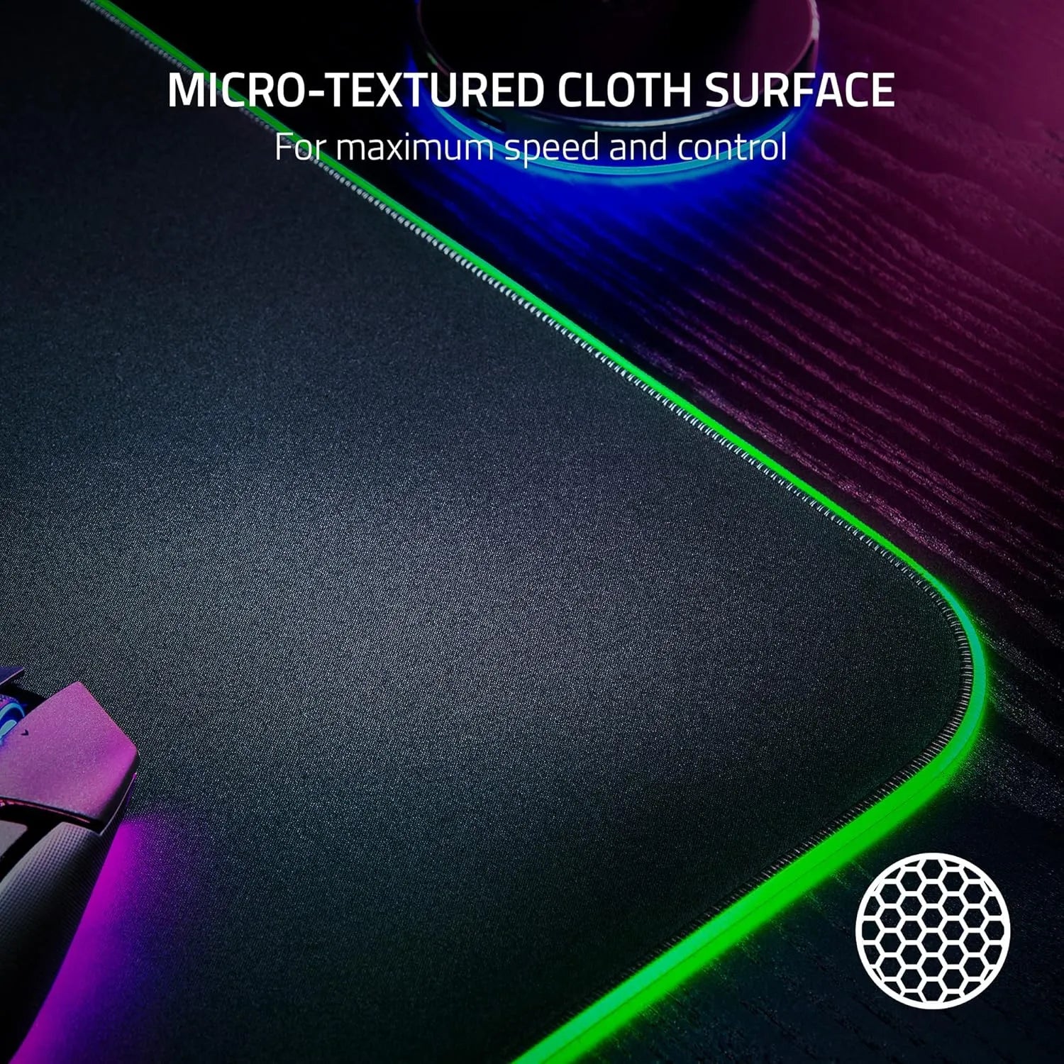Razer Goliathus Chroma 3XL Soft Gaming Mouse Mat with Razer Chroma - متجر TT Tab للتقنيات الحديثة