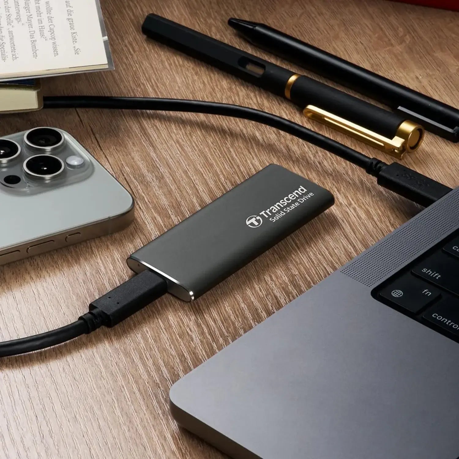 Transcend ESD265C Portable SSD Slim Design & Speed up to 1050MB/s - متجر TT Tab للتقنيات الحديثة