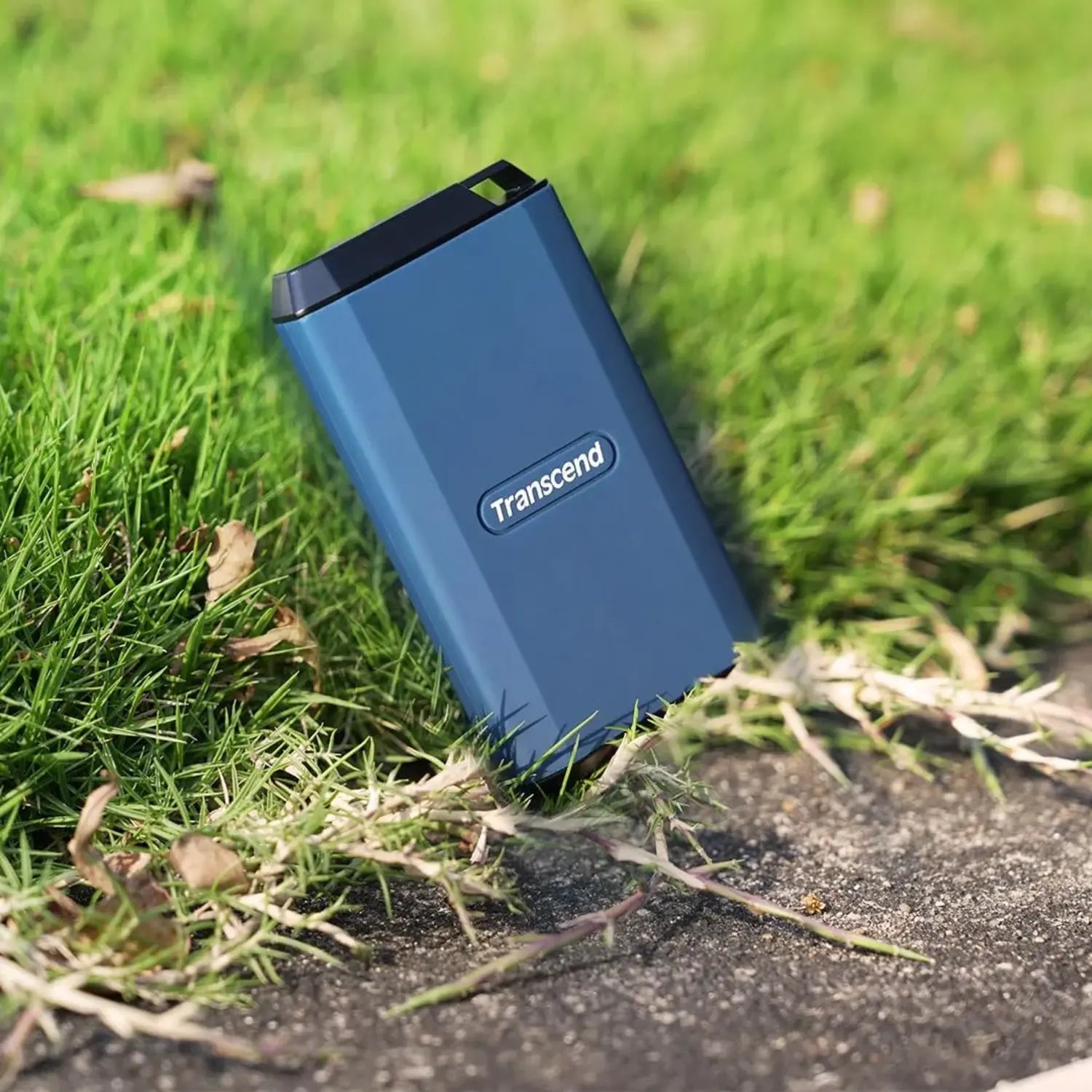 Transcend ESD410C 2000MB/s Portable SSD - متجر TT Tab للتقنيات الحديثة