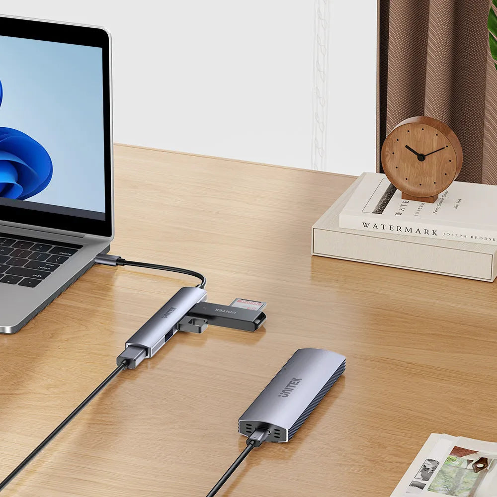 Unitek H1208B 4-in-1 USB-C Hub - متجر TT Tab للتقنيات الحديثة