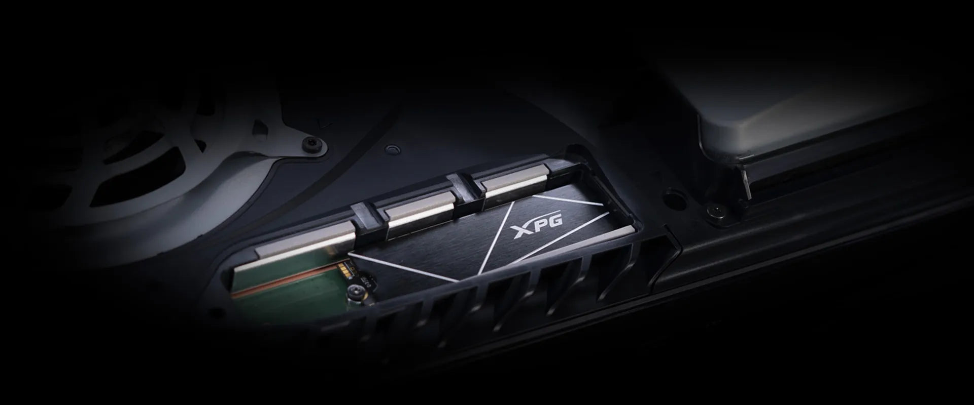 ADATA XPG Gammix S70 Blade SSD NMVe Gen4 with Heatsink Compatible with PS5